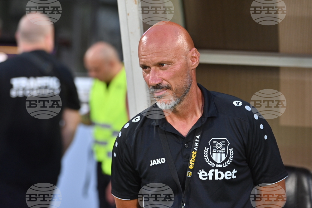 Пловдив - футбол - Локомотив Пловдив - Хебър