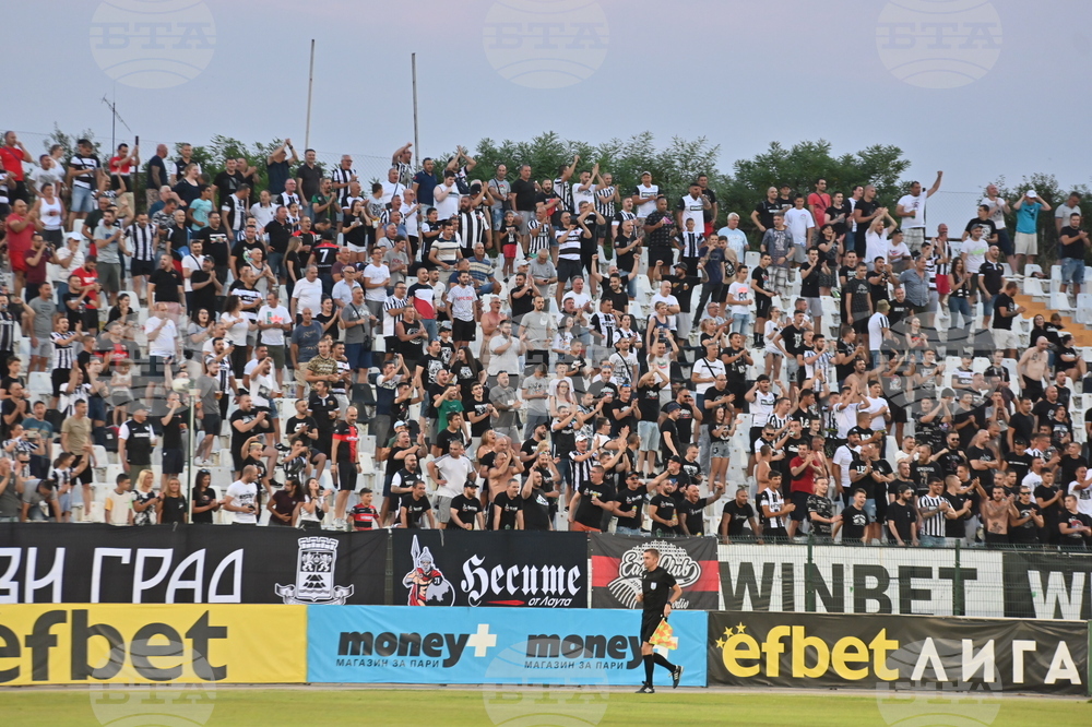 Пловдив - футбол - Локомотив Пловдив - Хебър