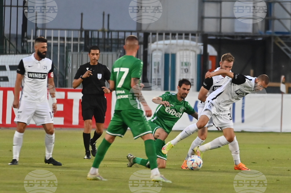 Пловдив - футбол - Локомотив Пловдив - Хебър