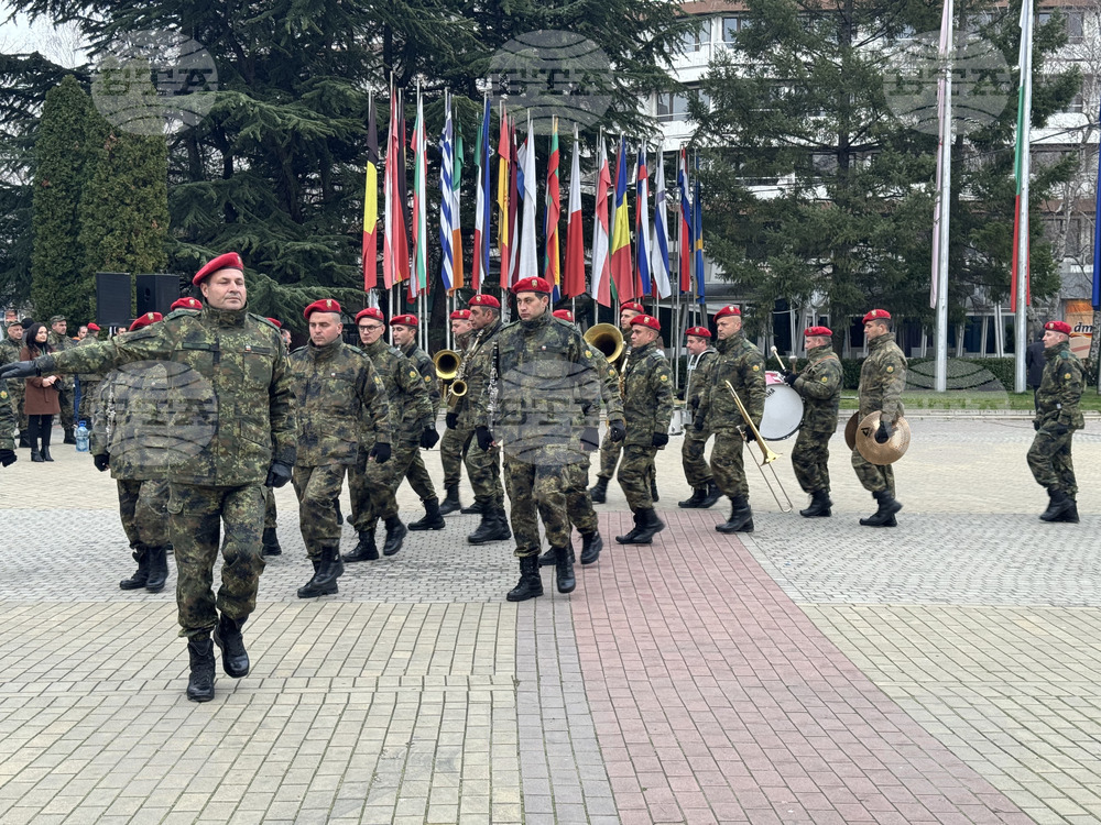 Казанлък - тържествена церемония по повод Трети март