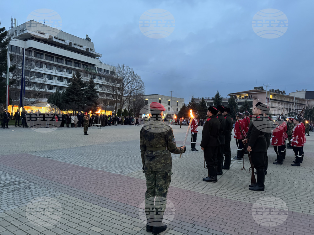 Казанлък - тържествена церемония по повод Трети март