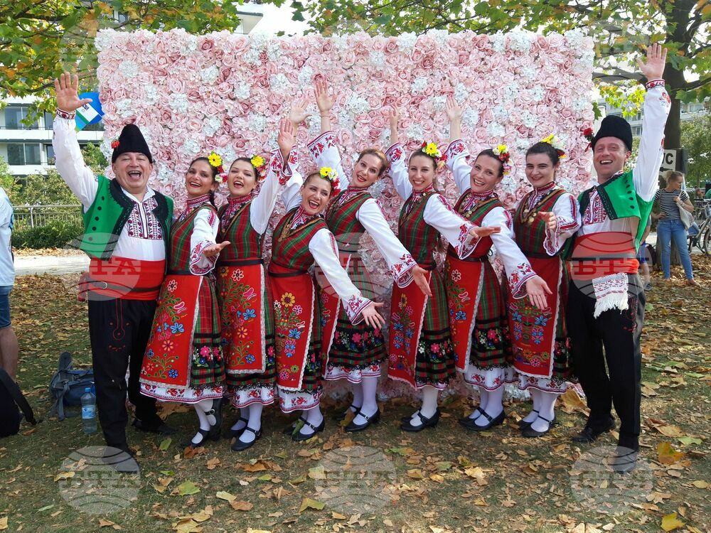 Фолклорен ансамбъл „Лазарка“ демонстрира танцово майсторство и олимпийска издръжливост в Мюнхен