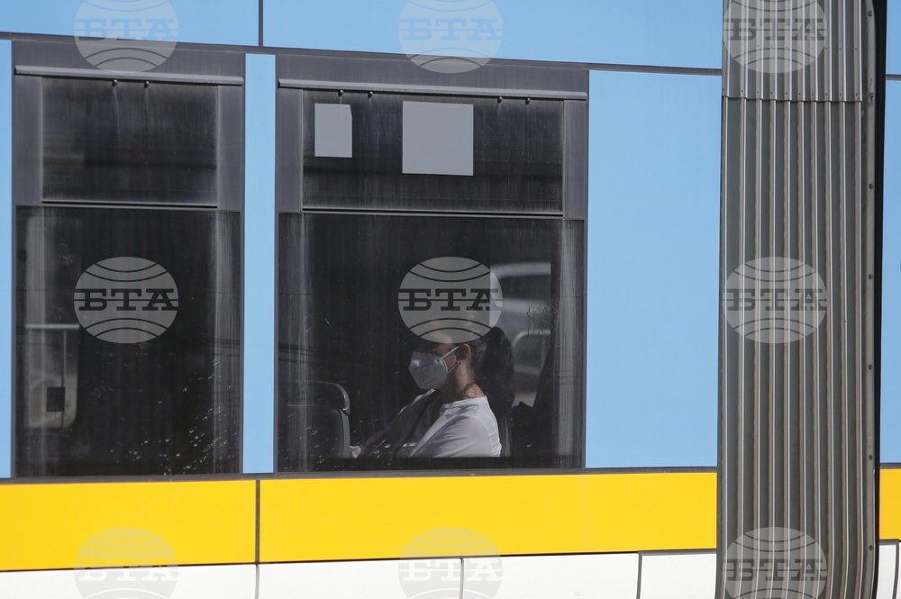 Градски транспорт - предпазни маски 