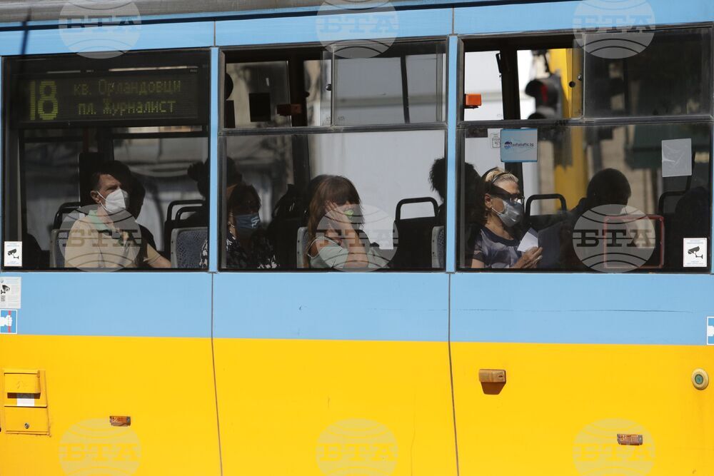 Градски транспорт - предпазни маски 
