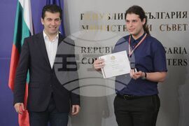  Министерски съвет - Кирил Петков - ученици