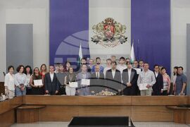  Министерски съвет - Кирил Петков - ученици