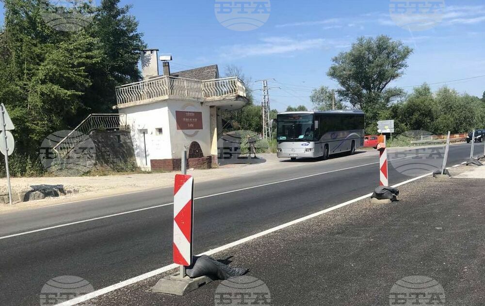 Комисия провери възможността за автобусна спирка в местността "Боаза"