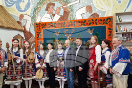 Украйна - Одеса - българска делегация - Национален празник