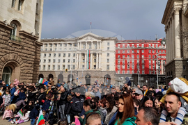 Тържествена смяна на почетния гвардейски караул - Национален празник