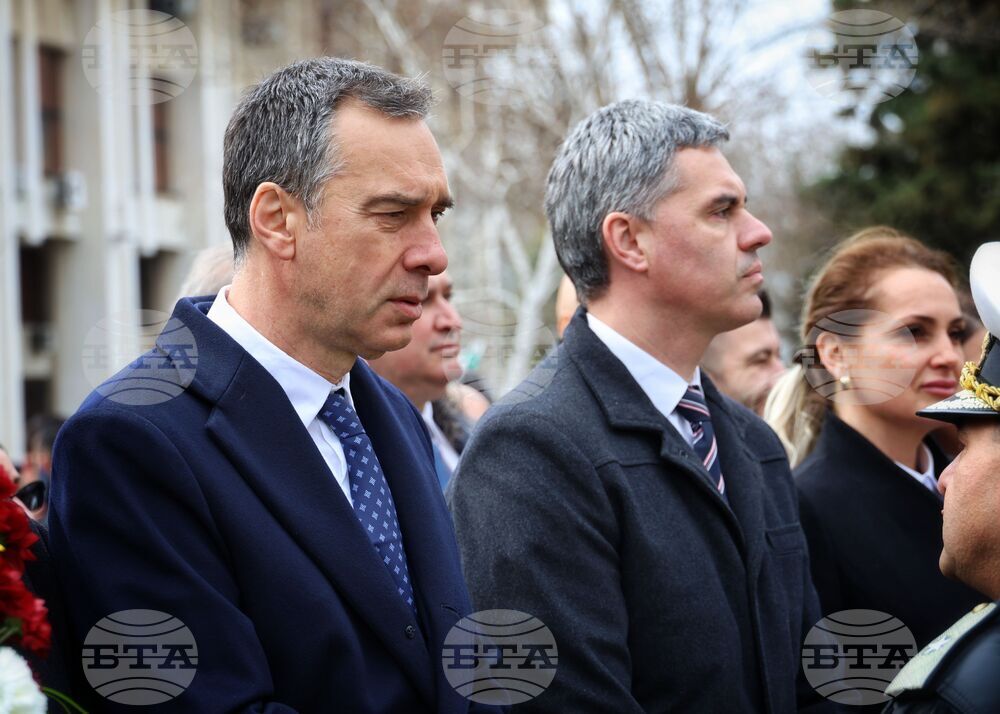 Бургас - паметник на загиналите руси - почит