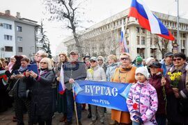 Бургас - паметник на загиналите руси - почит