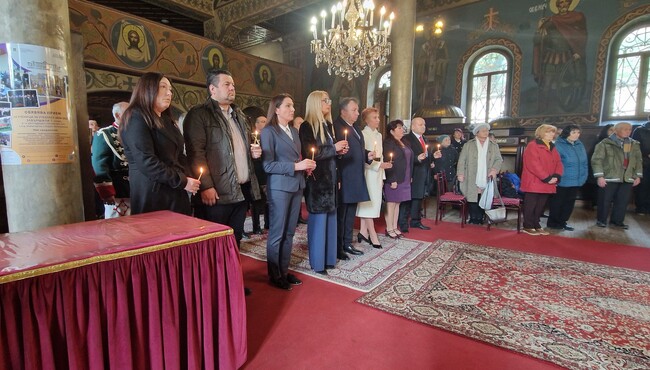 Община Шумен: Започнаха тържествата по случай Трети март