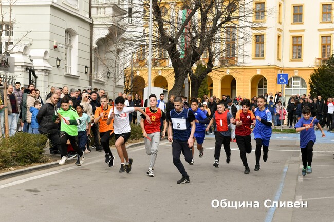 Лекоатлетическата щафета "Освободител" ще се състои в Сливен за 60-и път