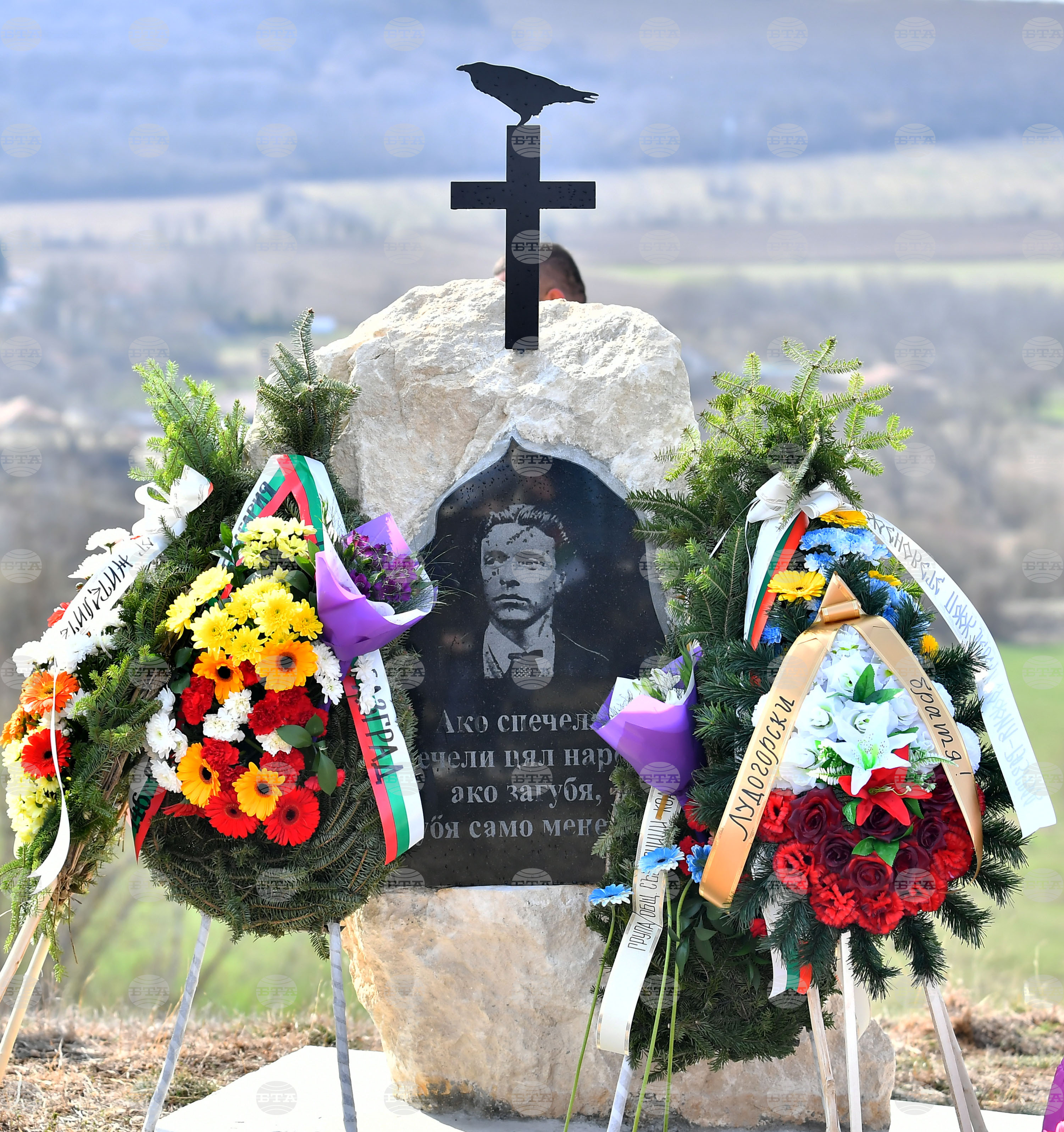 Село Ушинци - паметник на Васил Левски - откриване