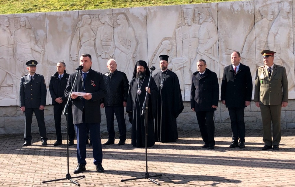 ОА Смолян: С почит към героите в област Смолян се честват 146 години от Освобождението на България