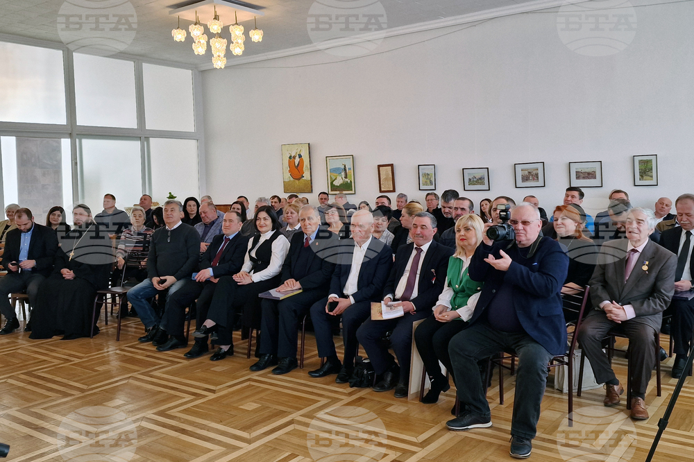 Украйна - Одеса - българска делегация - Национален празник