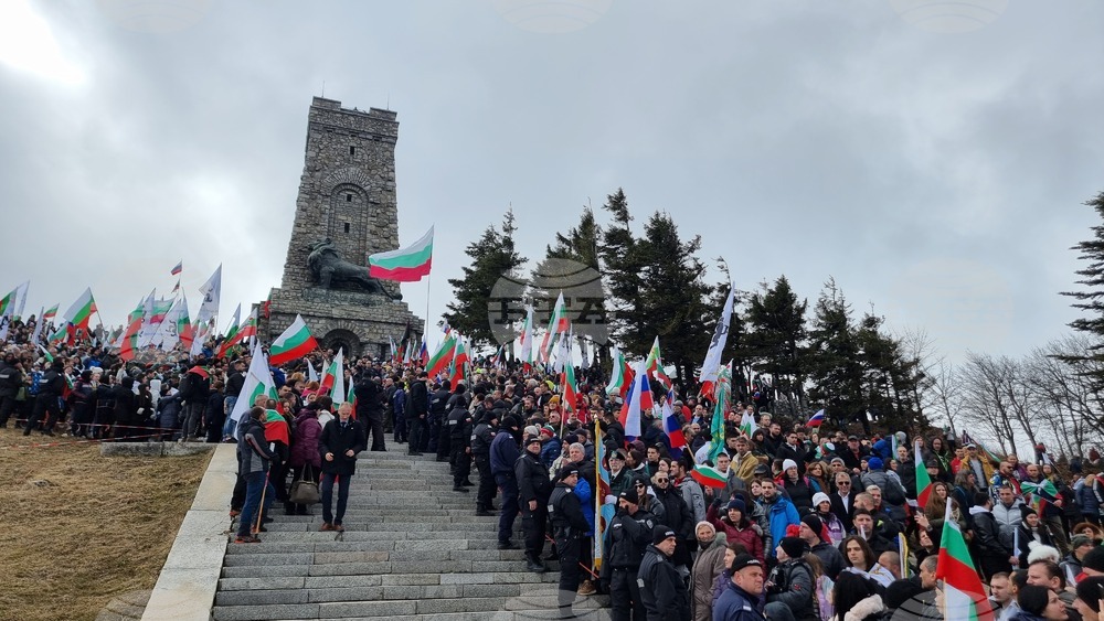 Връх Шипка - 3 март - Паметник на свободата