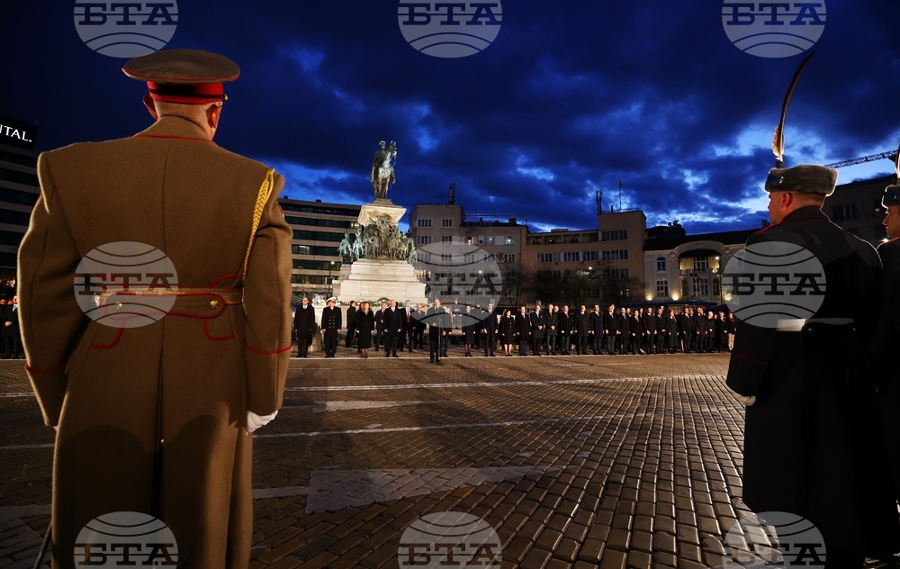 Национален празник на Република България - тържествена заря-проверка