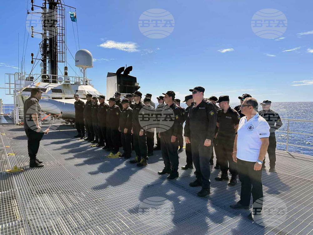 RSV 421 Crew Celebrates March 3 Off Brazil Coast