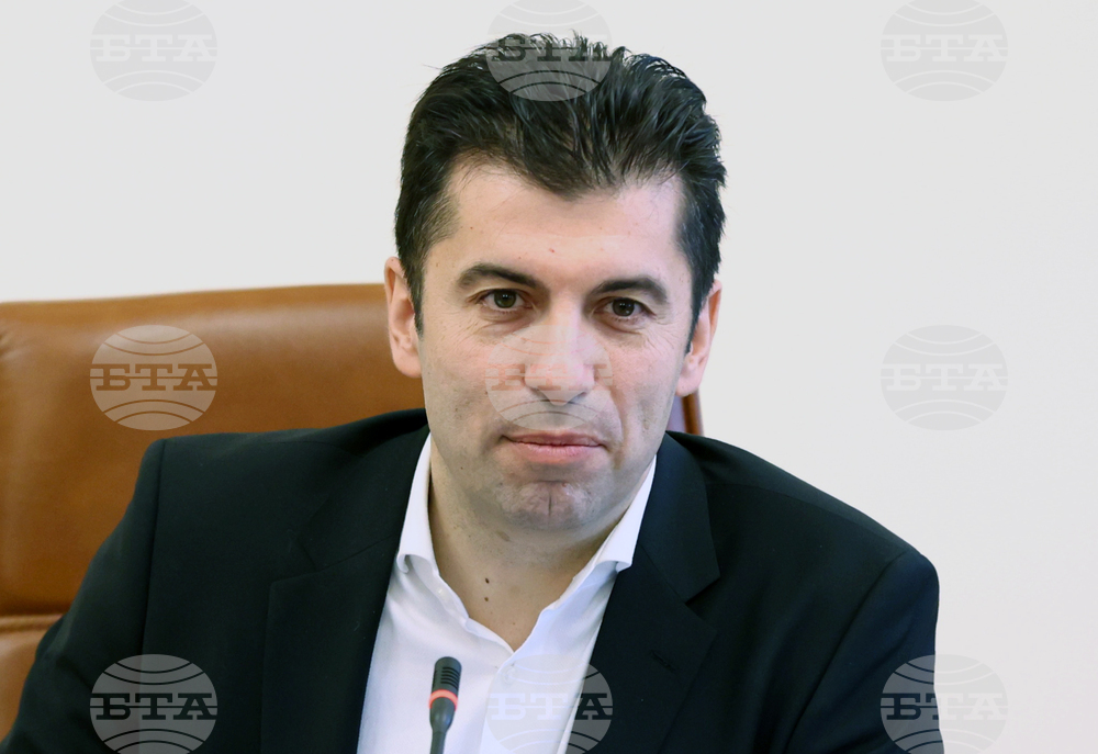 Ex-Prime Minister Petkov Surprised by Caretaker Cabinet's Decision to Buy Just One Out of Seven Gas Tankerloads