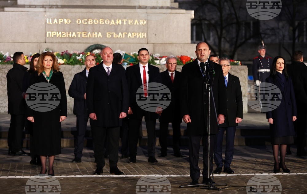 Национален празник на Република България - тържествена заря-проверка