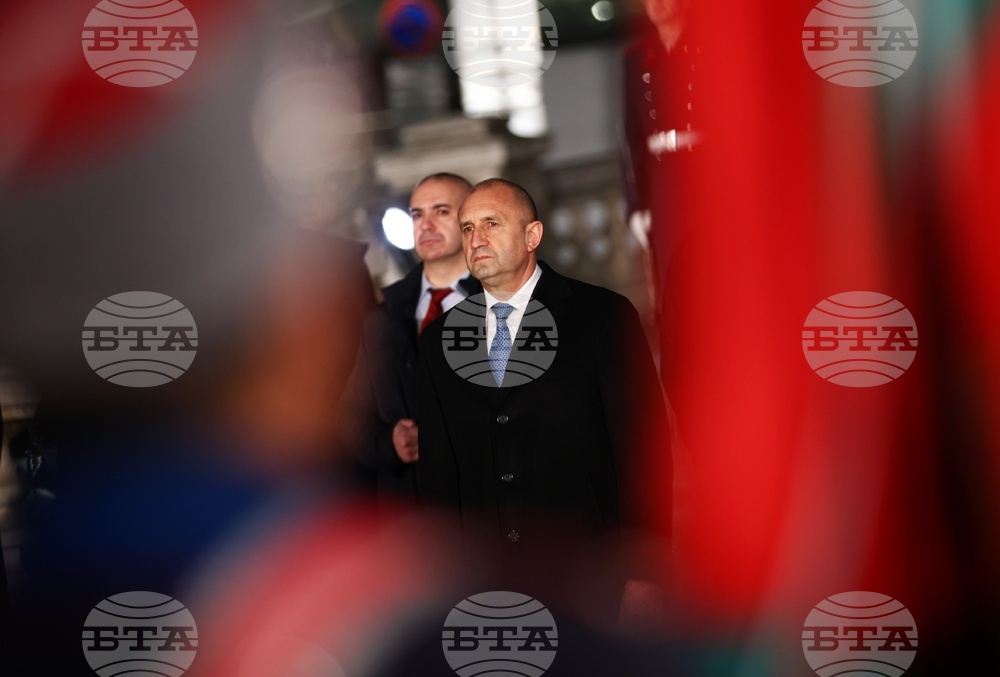 Национален празник на Република България - тържествена заря-проверка