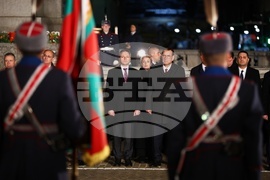 Национален празник на Република България - тържествена заря-проверка