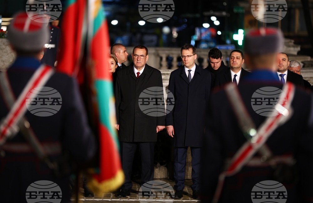 Национален празник на Република България - тържествена заря-проверка