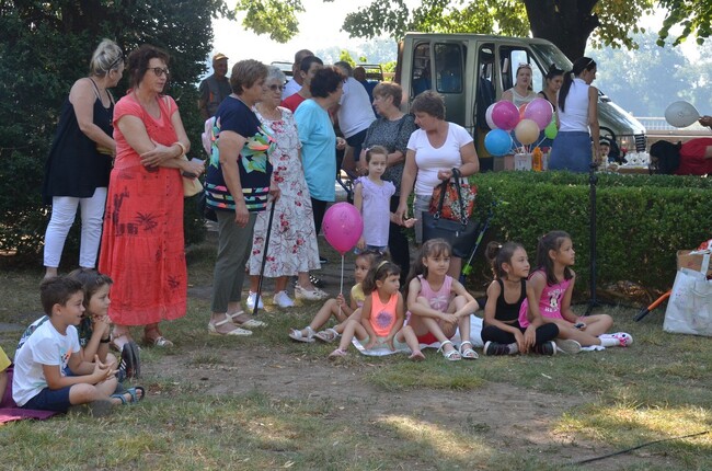 Музикална приказка събра видинските деца в Крайдунавския парк