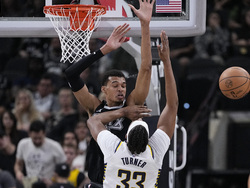 Pacers Spurs Basketball