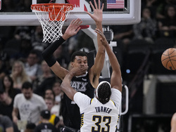 Pacers Spurs Basketball