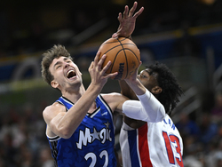 Pistons Magic Basketball