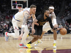Knicks Cavaliers Basketball