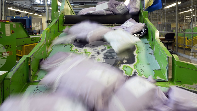 ЕС ще въведе такса от 3 евро върху вноса на пратки до 150 евро, решиха финансовите министри на страните членки