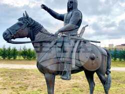 Паметник на българския хан Котраг