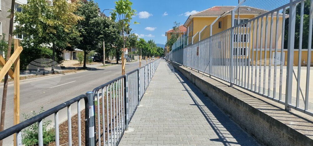 Продължава работата по подобряване на инфраструктурата в община Казанлък, заявява местната администрация