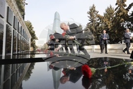 Република Азербайджан - Росен Желязков - Алея на мъчениците