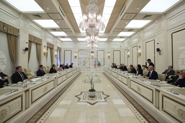 Република Азербайджан - Росен Желязков - Сахиба Гафарова - пленарни разговори