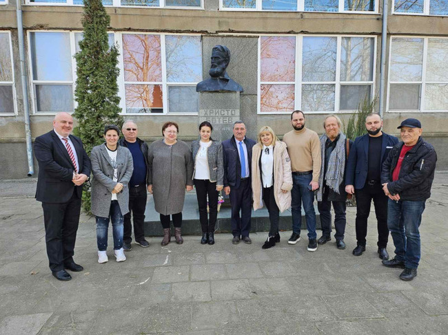 Заместник-председателят на Народното събрание Росица Кирова е на посещение в Украйна