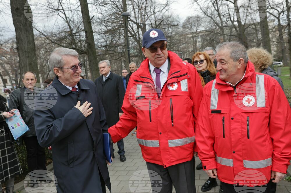 БЧК - Докторски паметник - поклонение