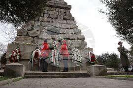 БЧК - Докторски паметник - поклонение