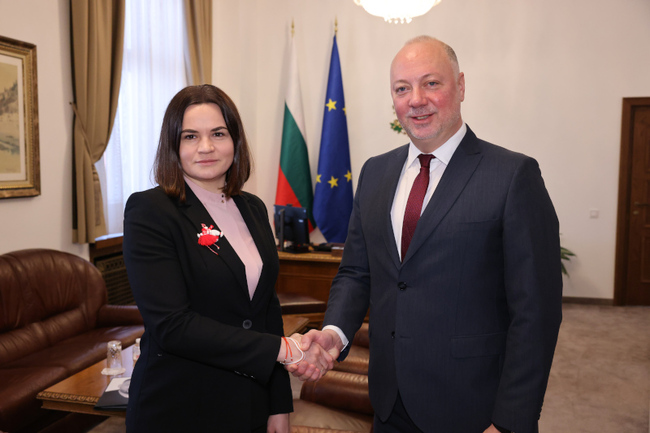 Председателят на Народното събрание Росен Желязков разговаря с лидера на опозицията в Беларус Свeтлана Тихановская