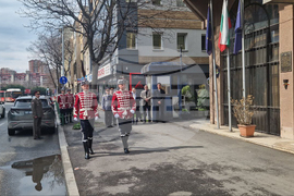 Република Северна Македония - Трети март - посолство - гвардейци