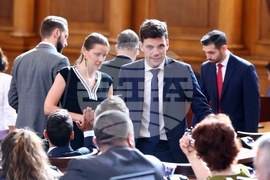 Парламент - заседание