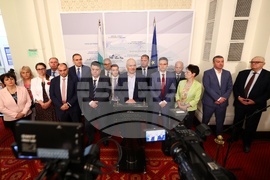 Парламент - БСП за България - брифинг