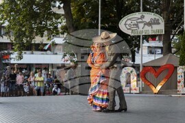 Добрич - Фолклор без граници - фестивал - група „Алианца“ – Снимка: Александра Антонова