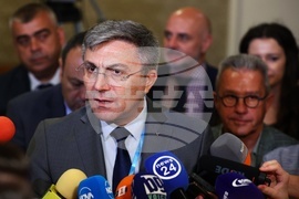 Парламент - кулоари