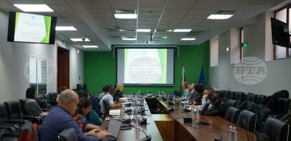 Experts from Bulgaria, Spain, Italy Discuss Dune Conservation, Restoration