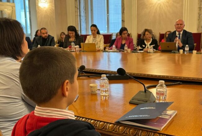 Ученик от пети клас от Сандански бе гост на дискусия в Народното събрание за промяна на учебните програми