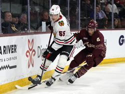 Blackhawks Coyotes Hockey